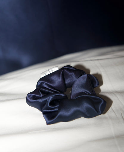 Ensemble 100% pure soie de mûrier BLEU ROI💙￼Taie d’oreiller + chouchou